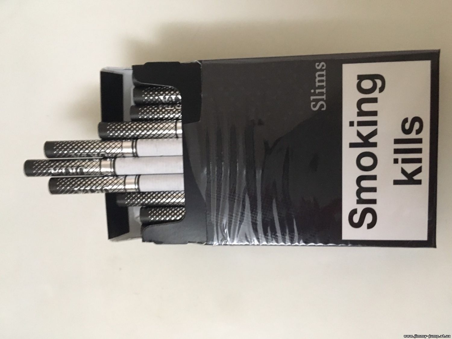 Продам сигареты URTA (чёрная, белая)